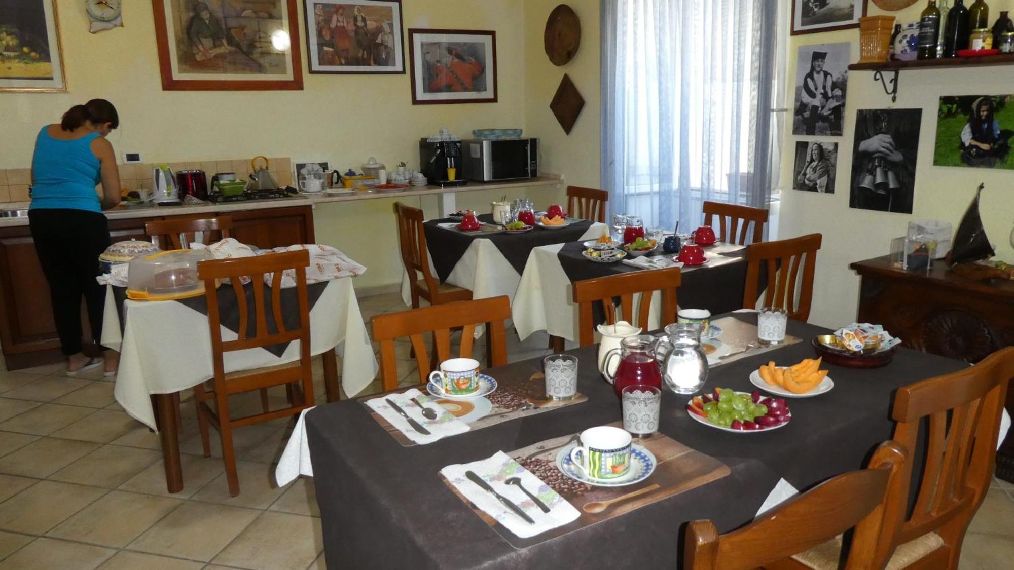B&B Oliena Luaran gambar